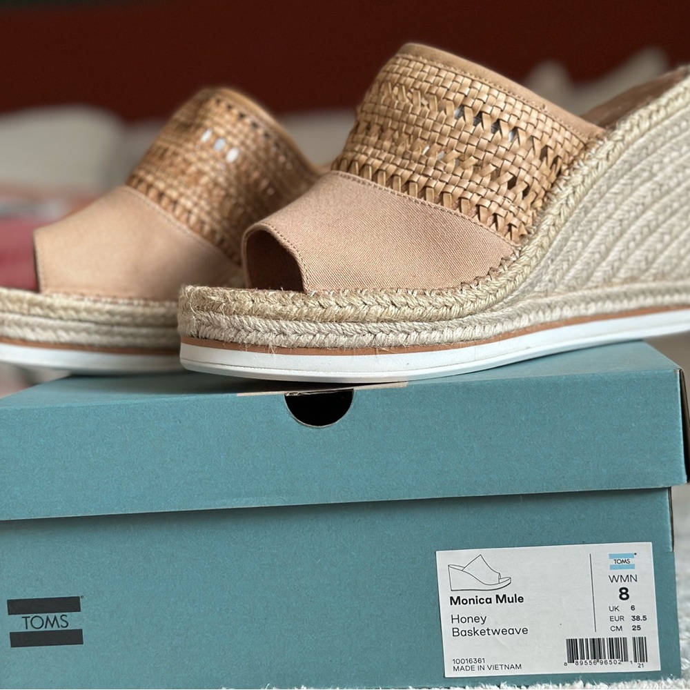 TOMS Monica Mule Wedge in Honey Basketweave